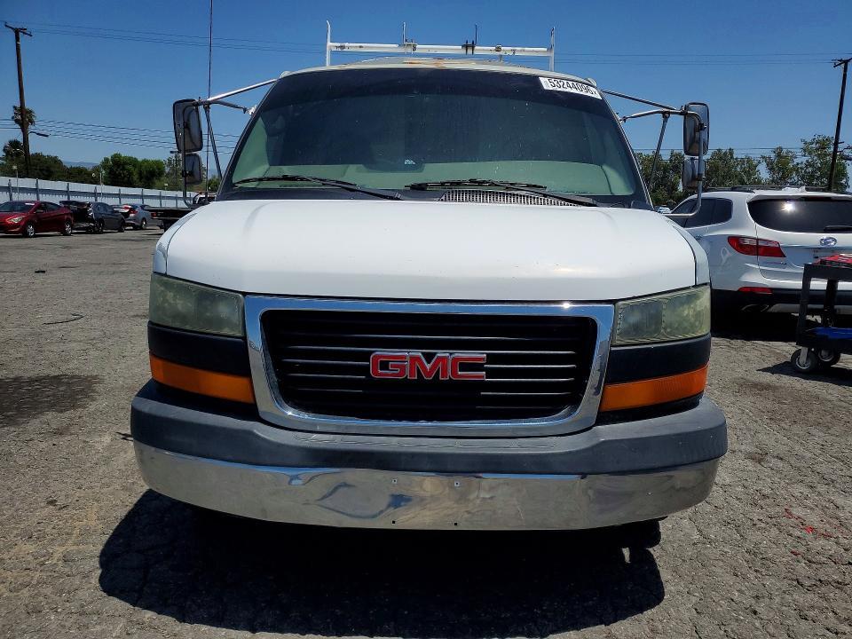 2006 GMC Savana Cutaway G3500