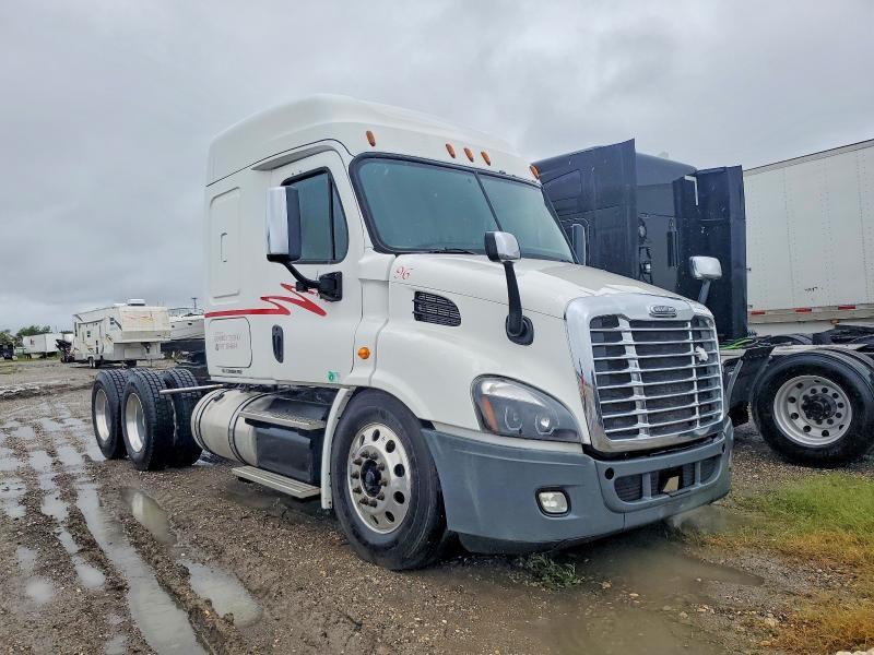 2014 Freigliner Cascadia