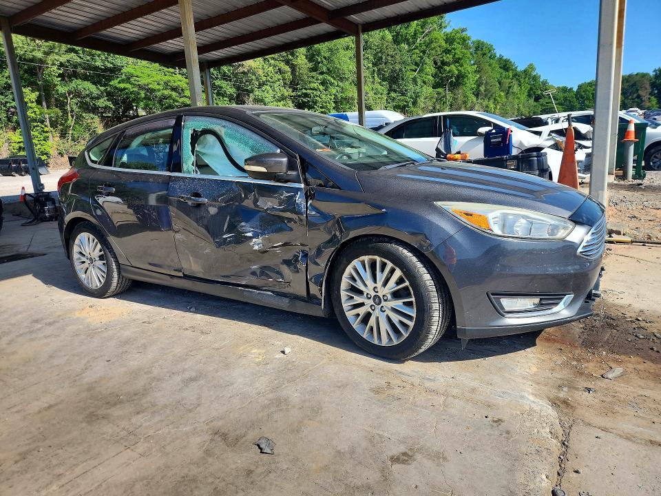 2015 Ford Focus Titanium