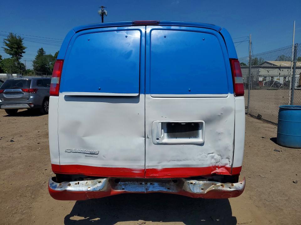 2008 Chev Express G3500