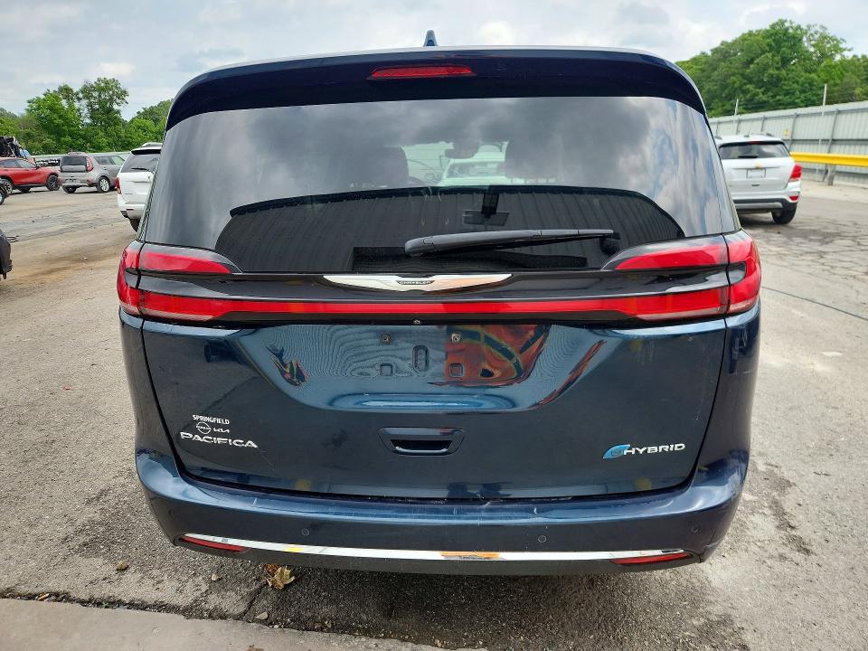 2022 Chrysler Pacifica Hybrid Limited