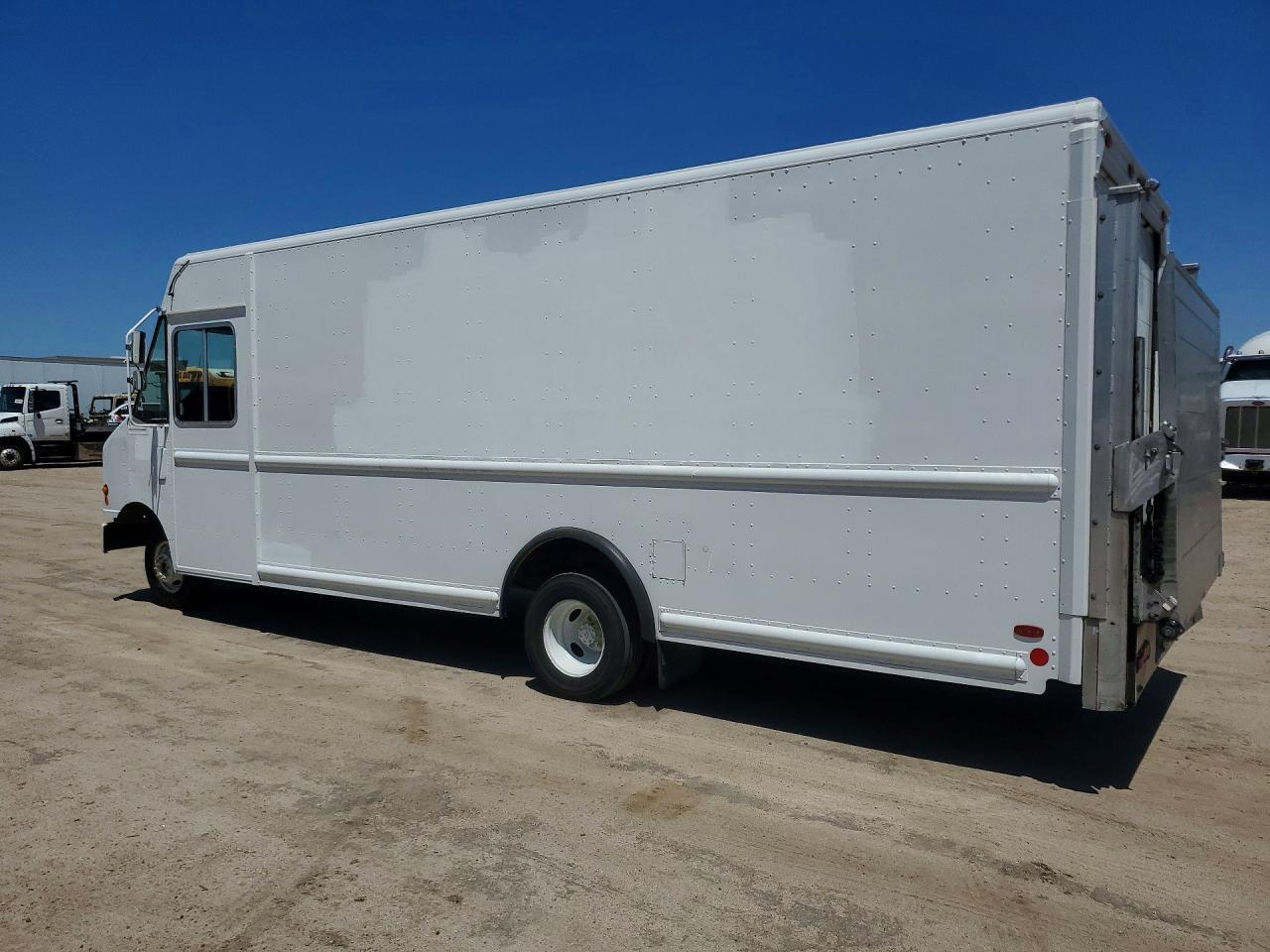 2008 Ford Econoline E450 Super Duty Commercial Stripped Chas