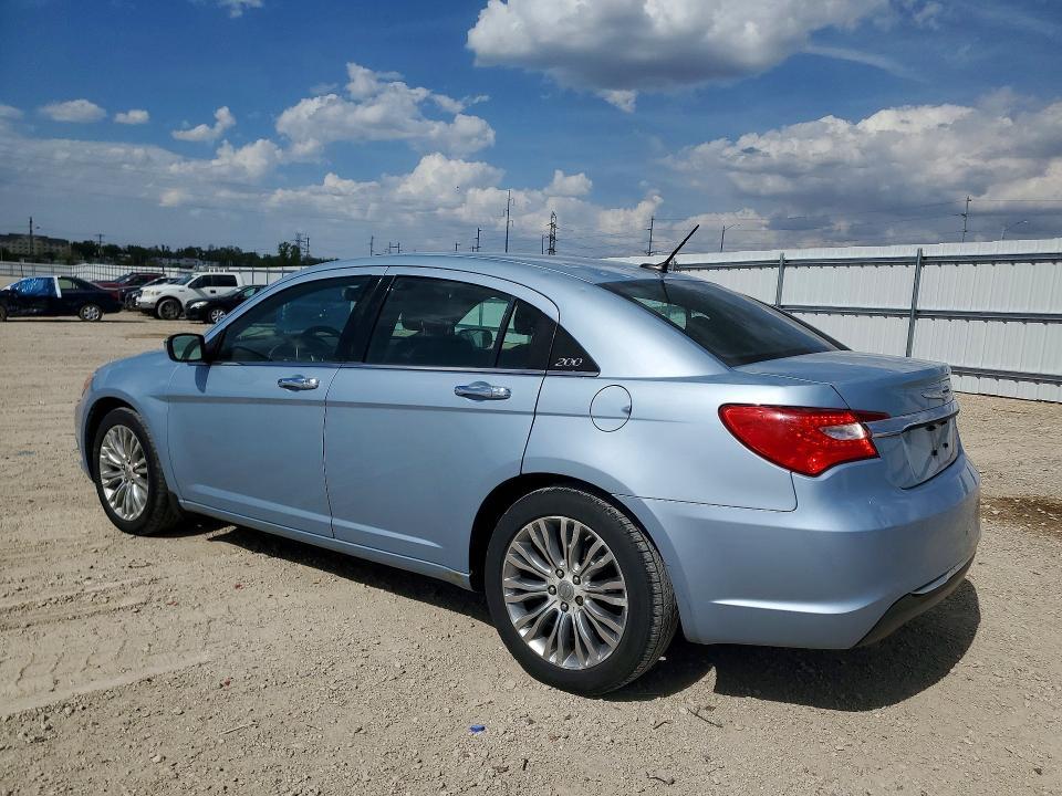 2013 Chrysler 200 Limited