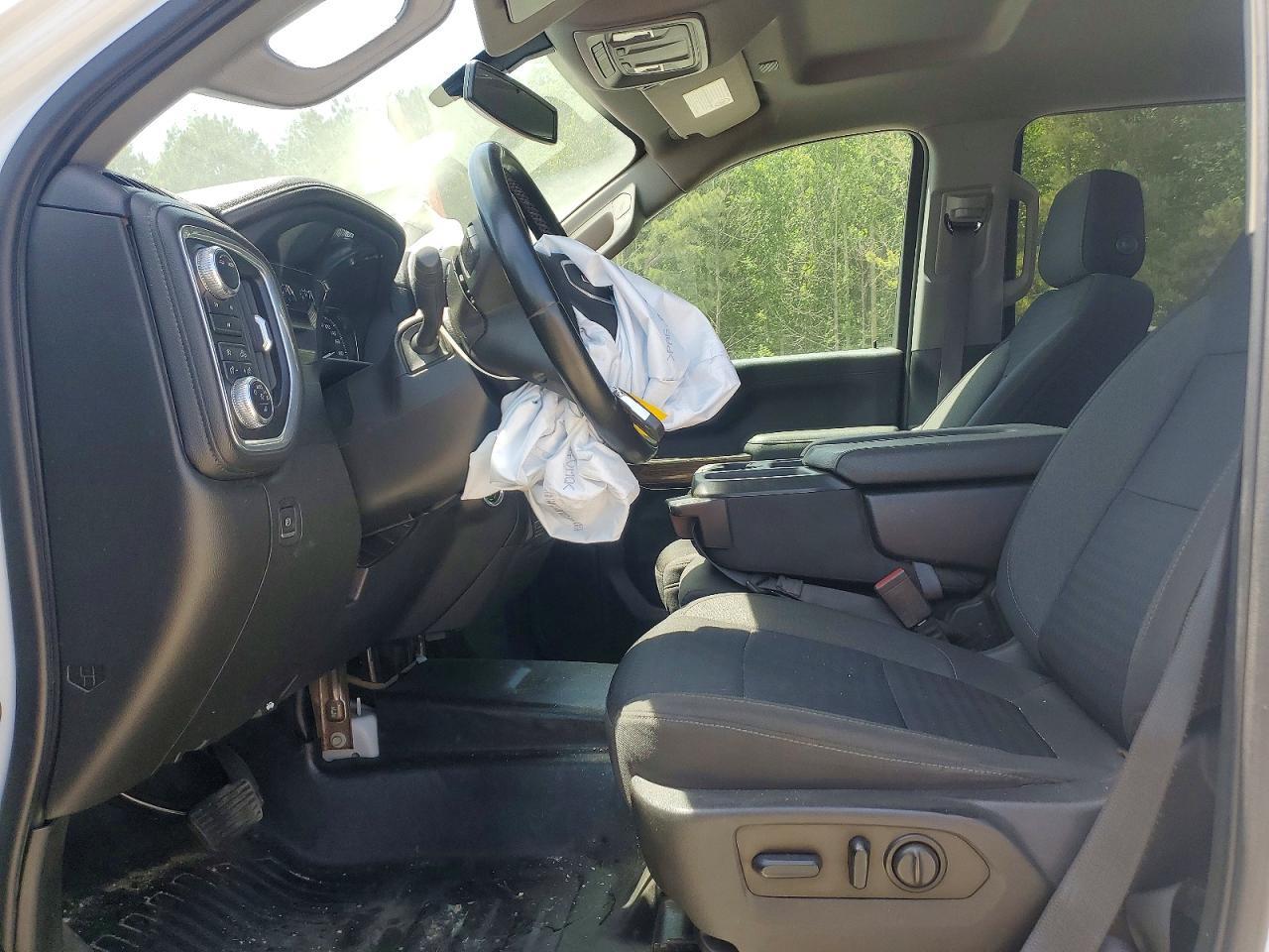 2023 GMC Sierra C1500