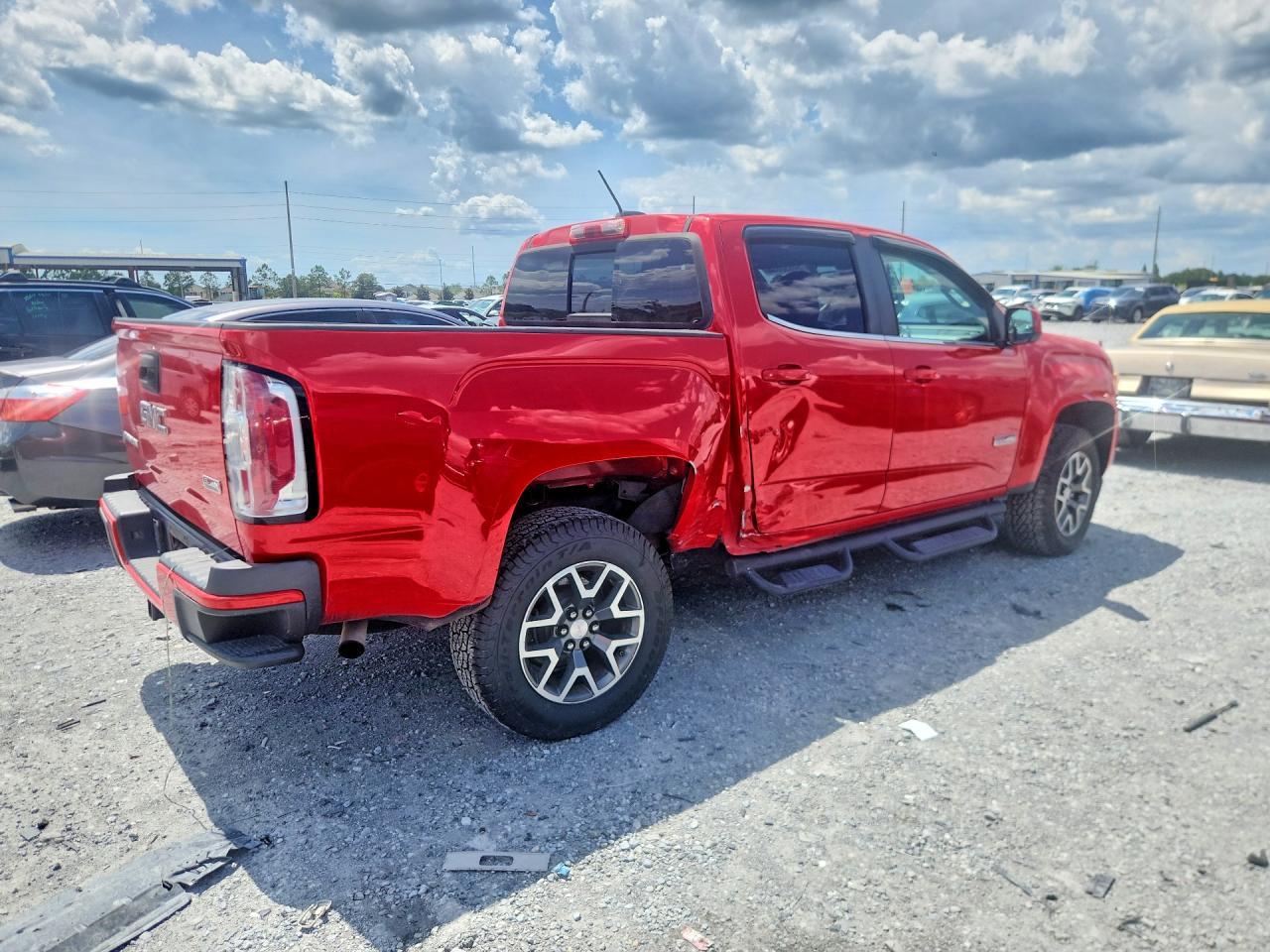 2016 GMC Canyon SLE