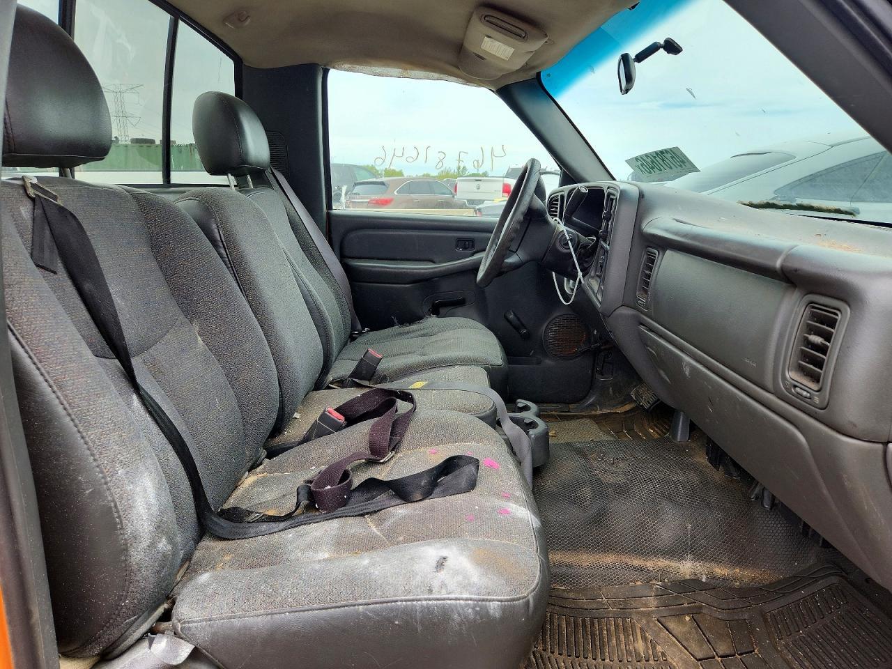 2003 GMC New Sierra C2500
