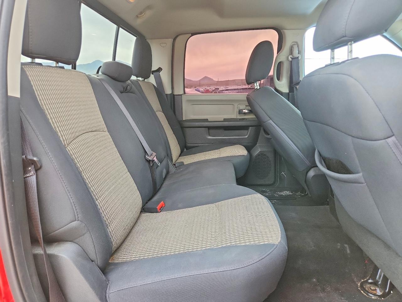 2012 Dodge RAM 1500 SLT