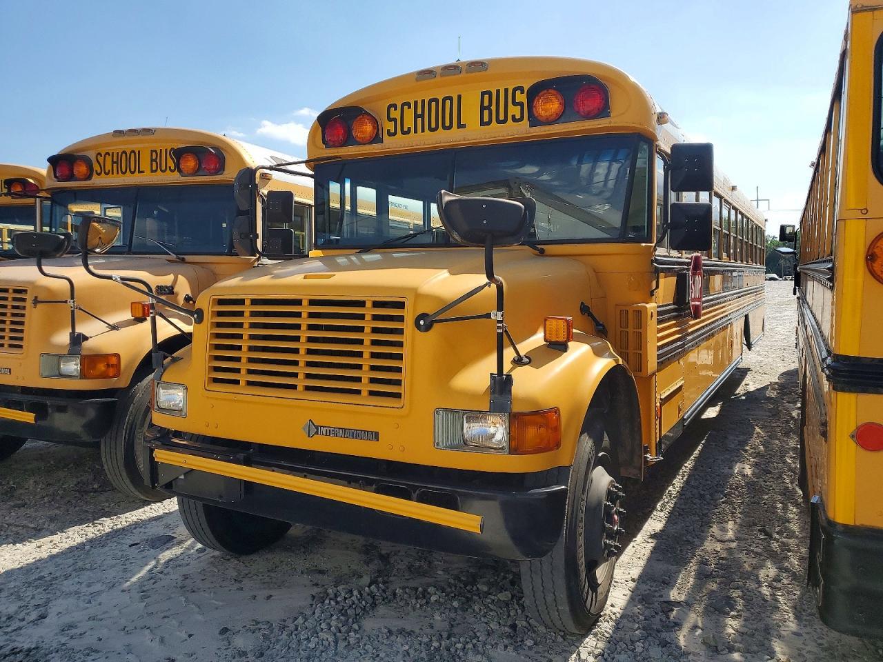 1998 International 3000 3800