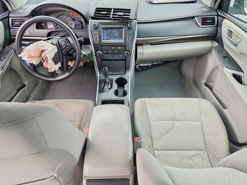 2015 Toyota Camry le