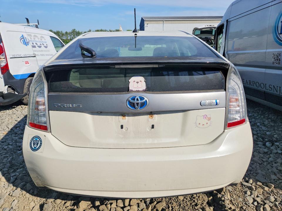 2012 Toyota Prius Plug-in Hybrid Advanced