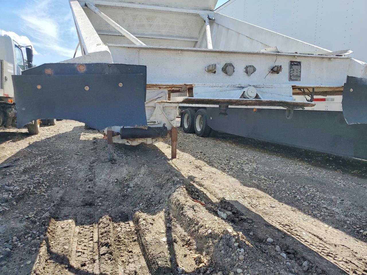 2007 Unknown 2007 Construction Trailer Specialist Bottom Dump T