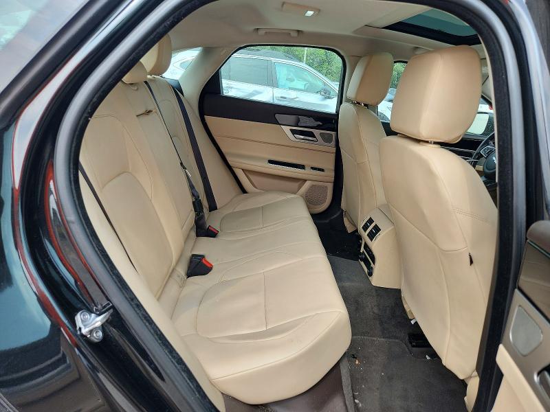 2017 Jaguar Xf Premium