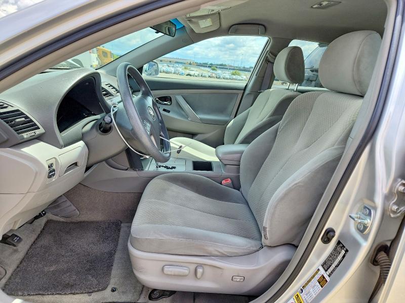 2009 Toyota Camry le
