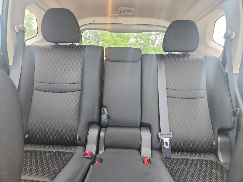 2018 Nissan Rogue sv