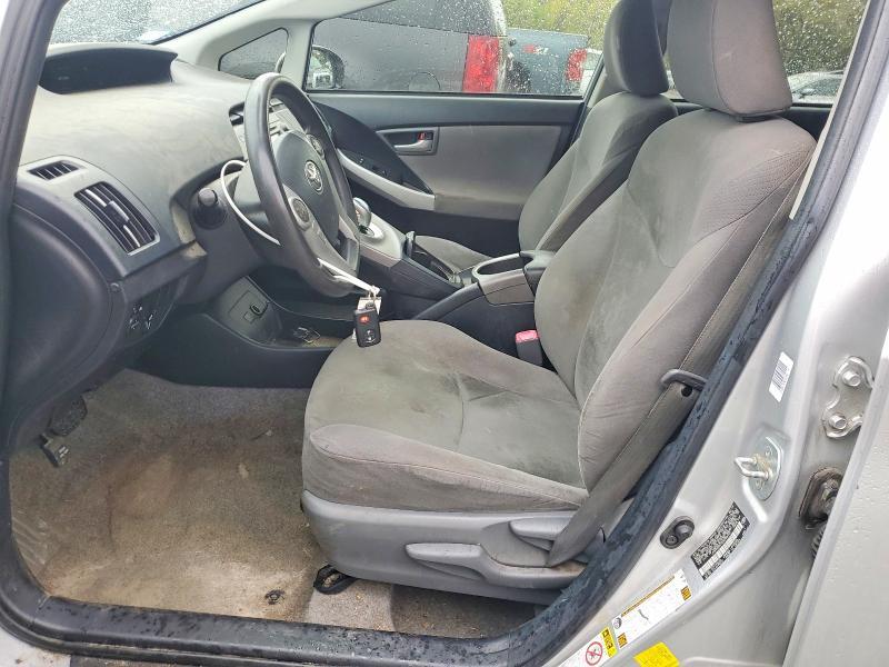 2013 Toyota Prius two