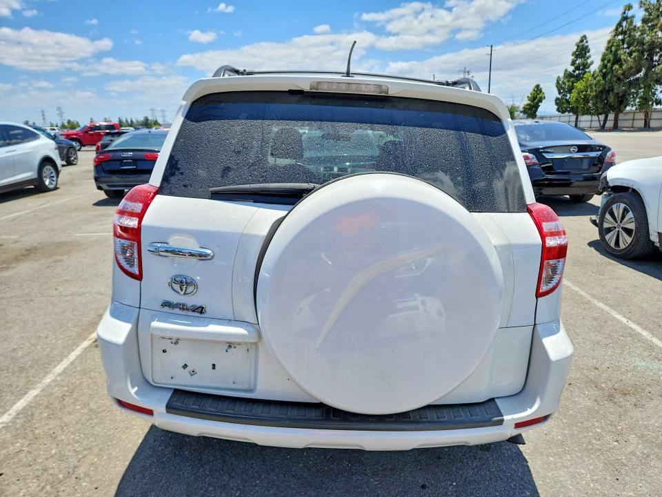 2011 Toyota Rav4 Base