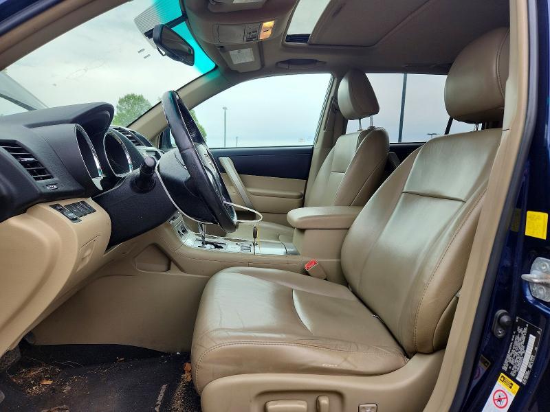 2011 Toyota Highlander se