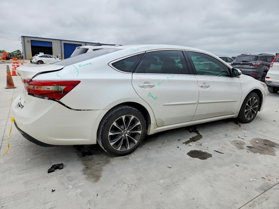 2016 Toyota Avalon xle