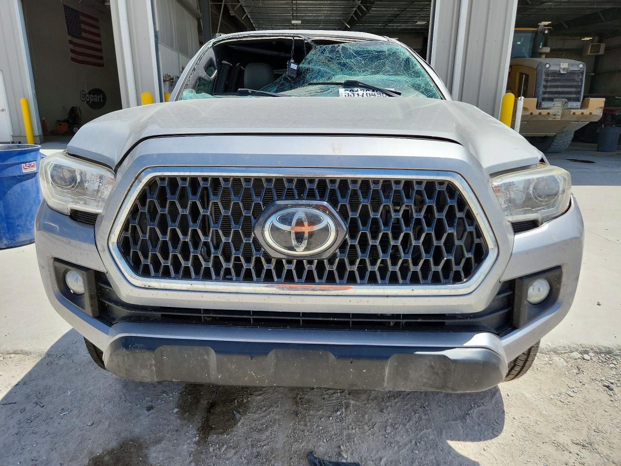 2018 Toyota Tacoma TRD OFF-Road