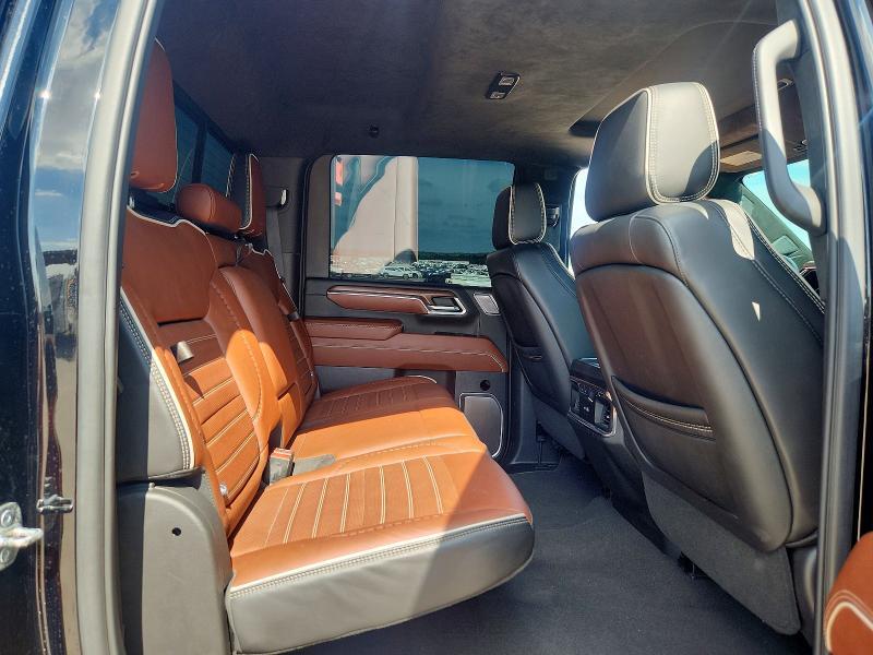 2024 GMC Sierra K2500 Denali Ultimate