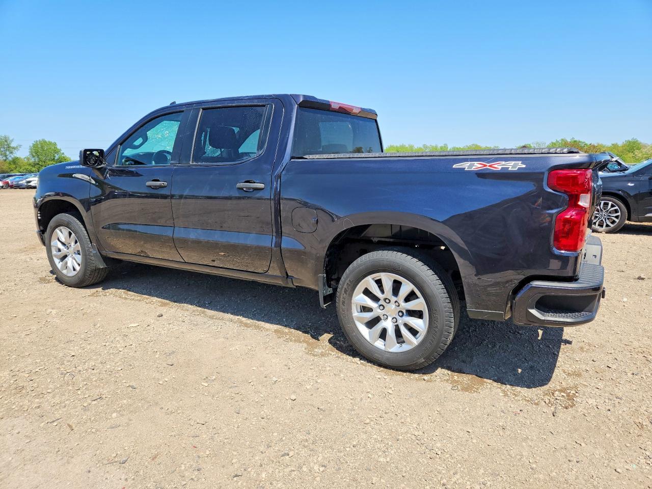2022 Chevrolet Silverado K1500 Custom