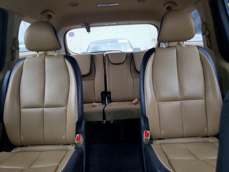 2016 KIA Sedona lx