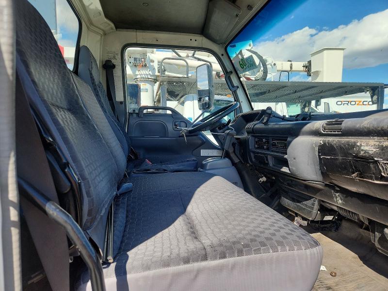 2006 Isuzu NPR
