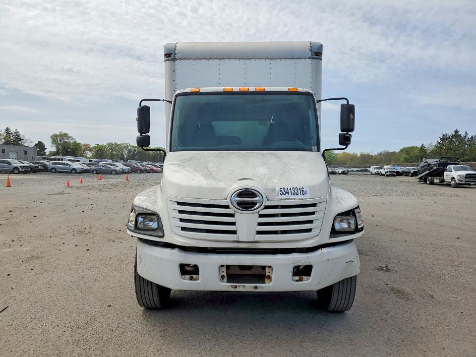 2009 Hino 258 268