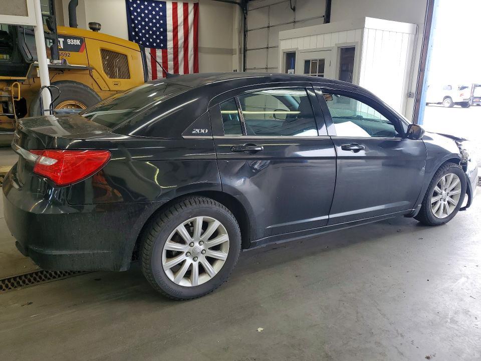 2014 Chrysler 200 Touring