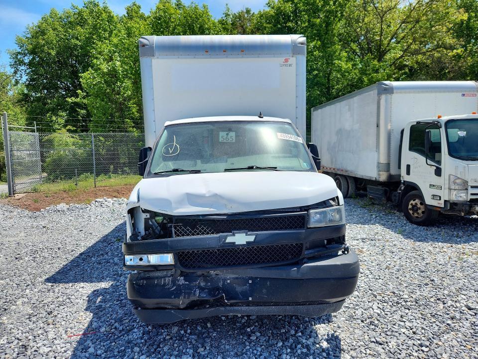 2021 Chevrolet Express BOX Truck