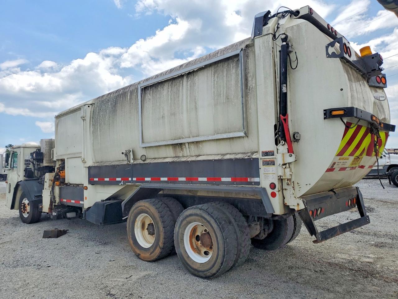 2015 Mack LEU600 Refuse Truck