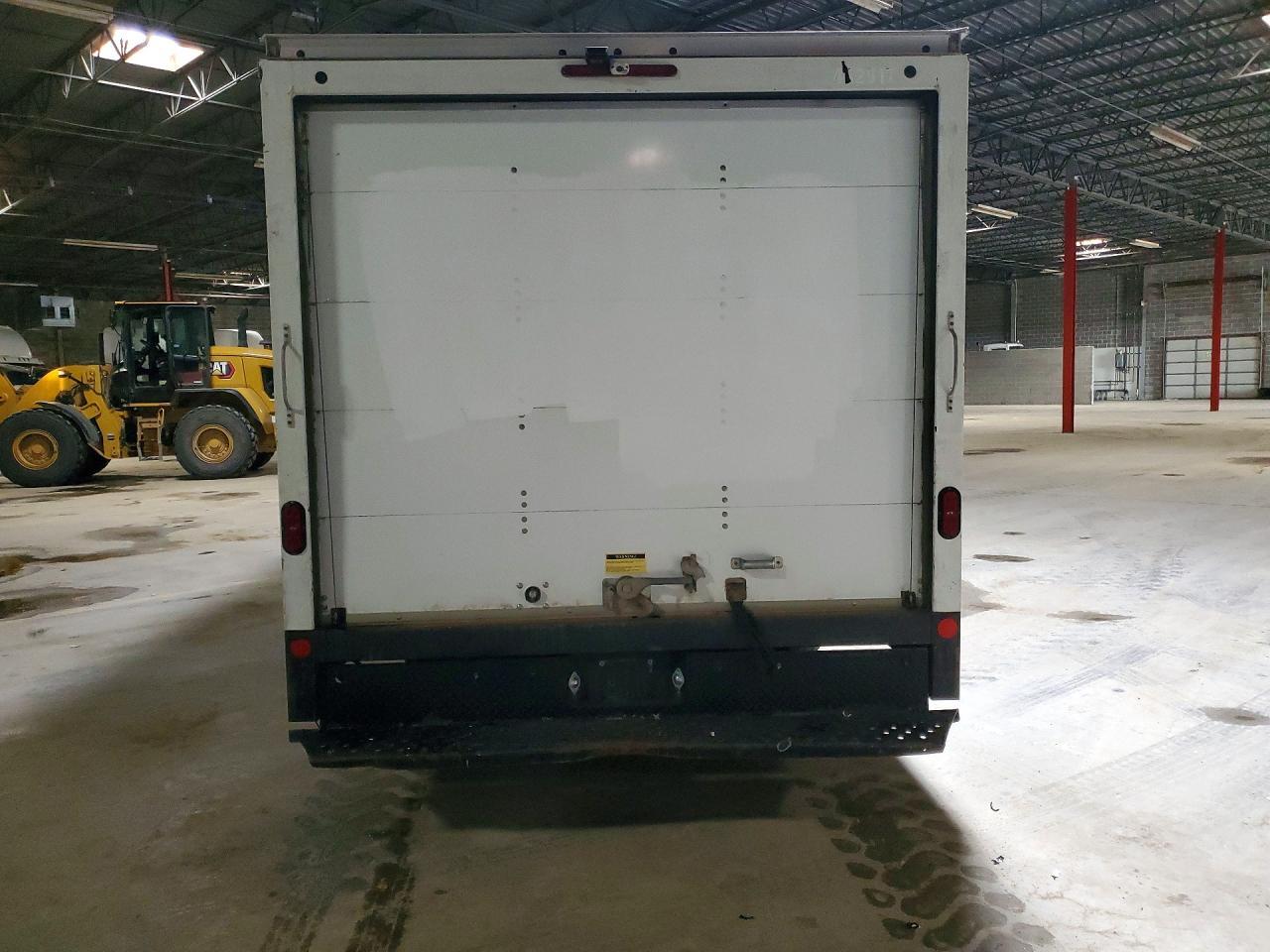 2022 Ford E350 Delivery Truck