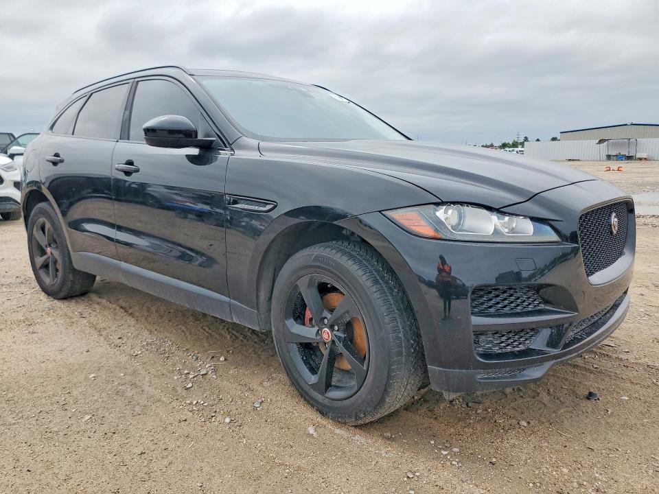 2020 Jaguar F-pace Prestige