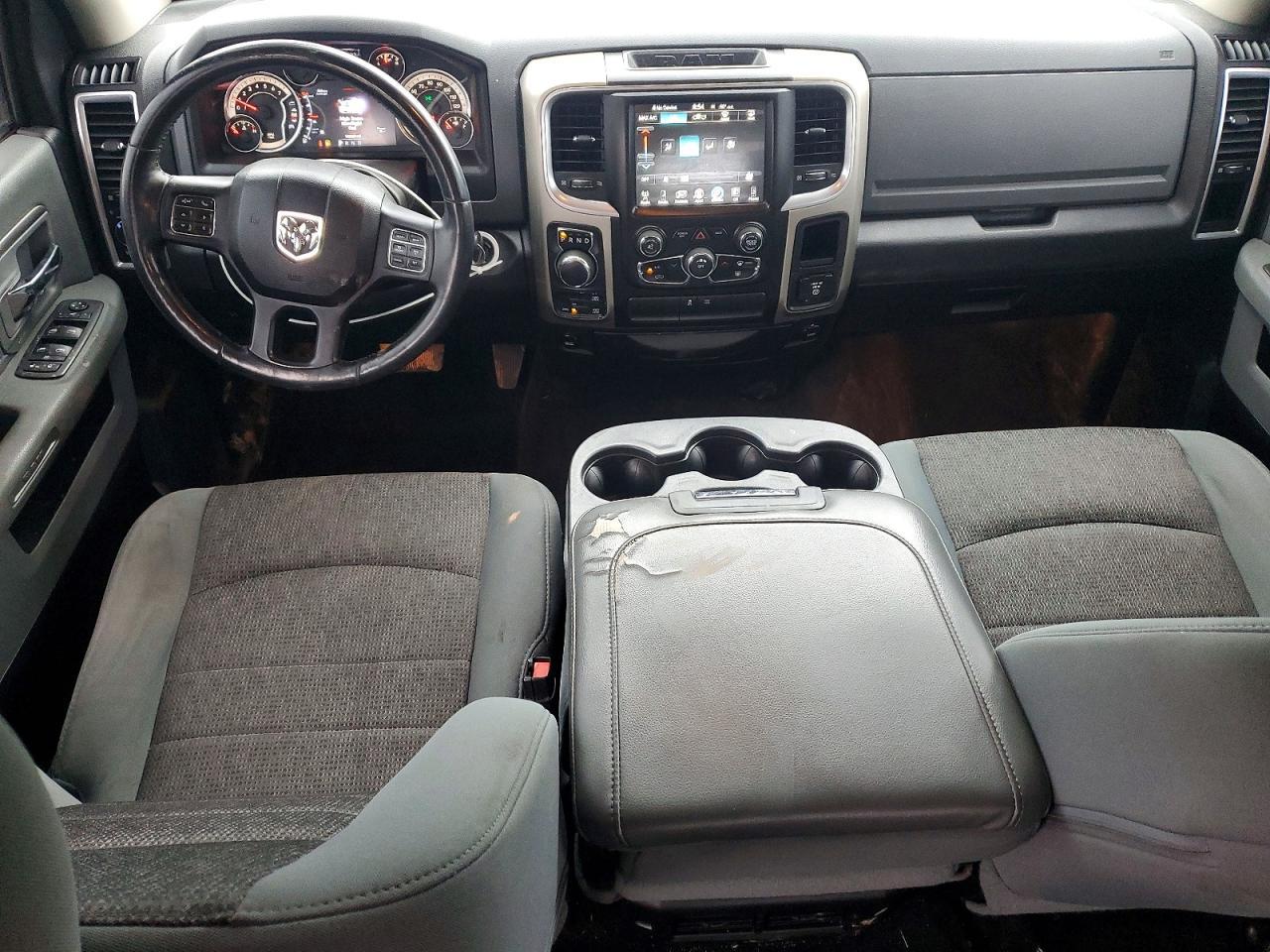 2014 Dodge RAM 1500 SLT
