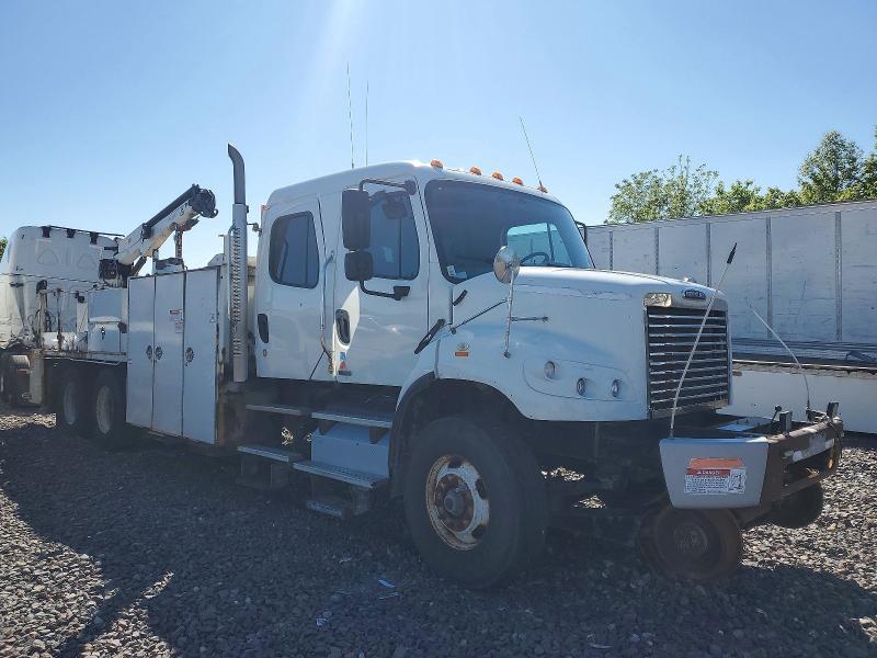 2012 Freigliner 2012 Freightliner Business Class M2 Utility / Serv