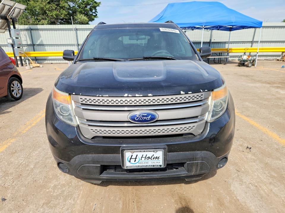 2015 Ford Explorer