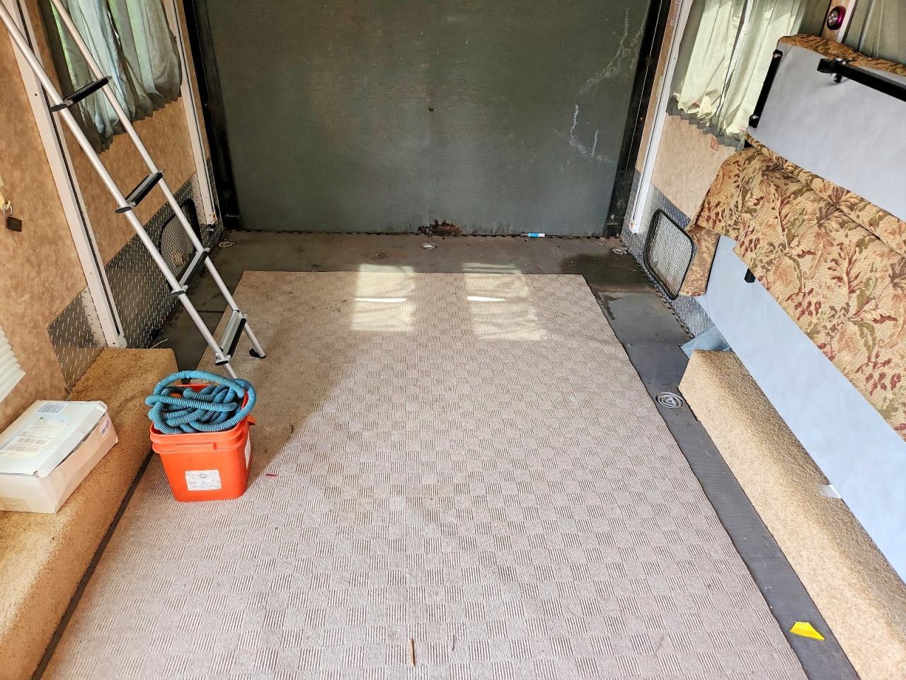 2006 Skyline Trident Camper