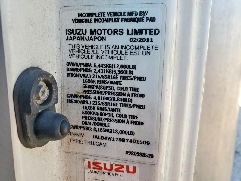 2011 Isuzu NPR BOX Truck