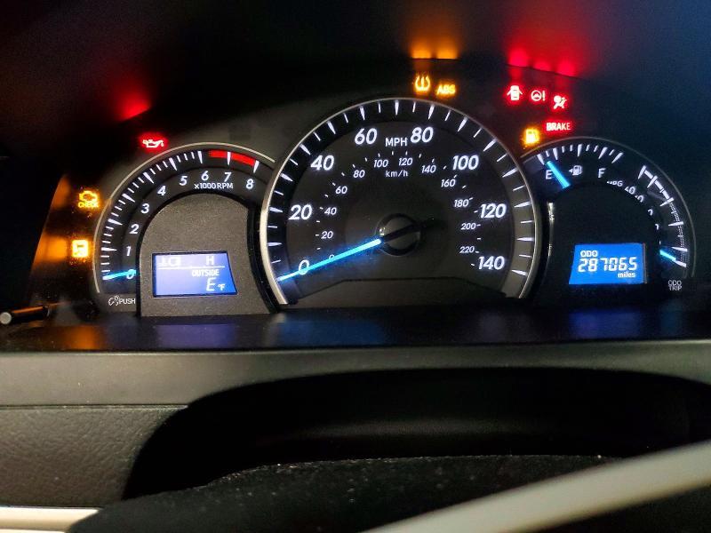 2012 Toyota Camry le