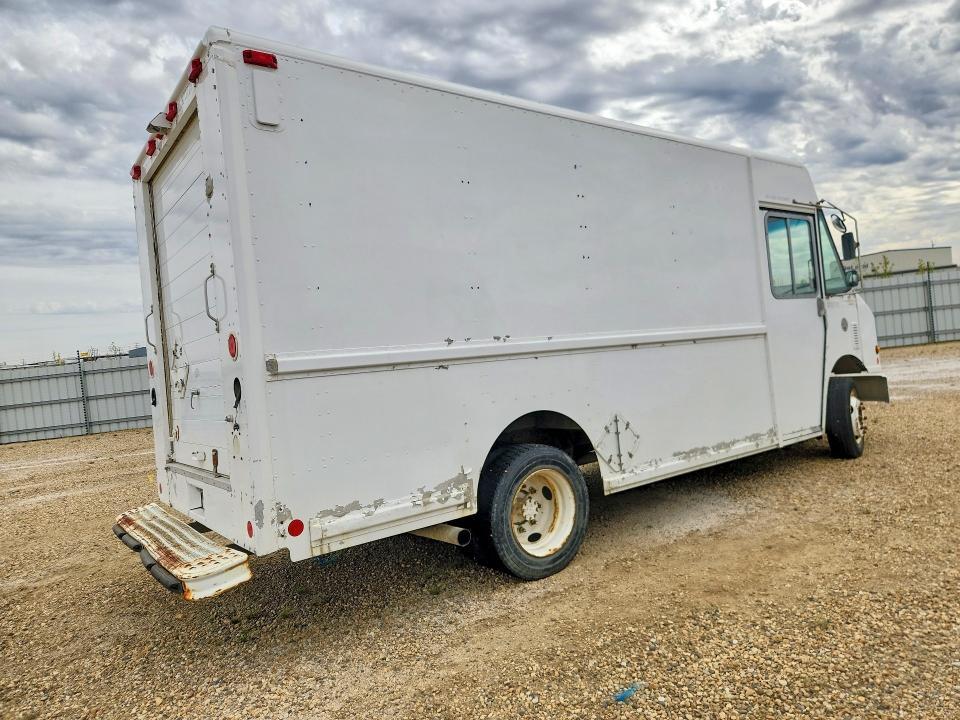 2006 Freightliner Chassis M Line WALK-IN Van