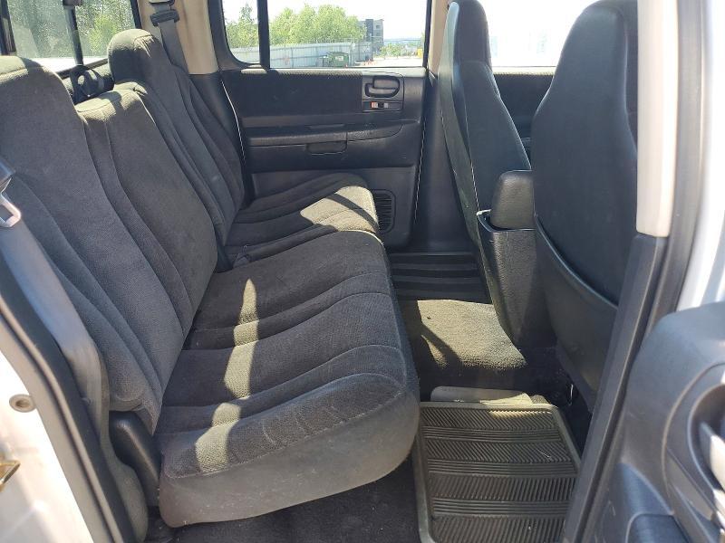 2001 Dodge Dakota Quattro