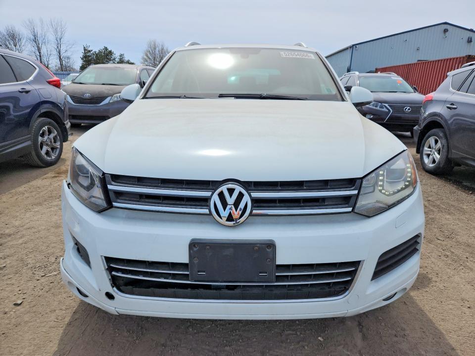 2014 Volkswagen Touareg V6