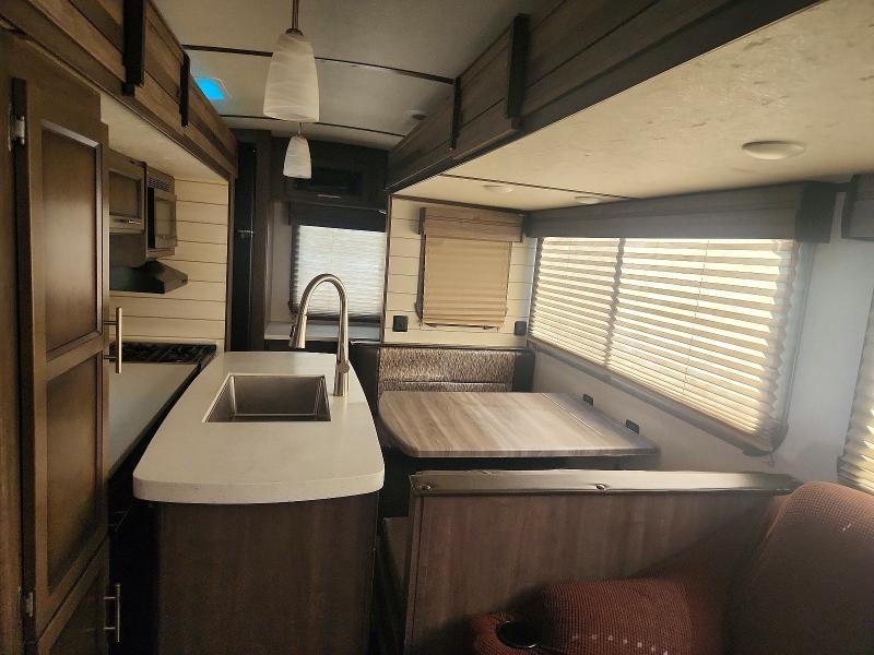 2020 Keystone Trailer