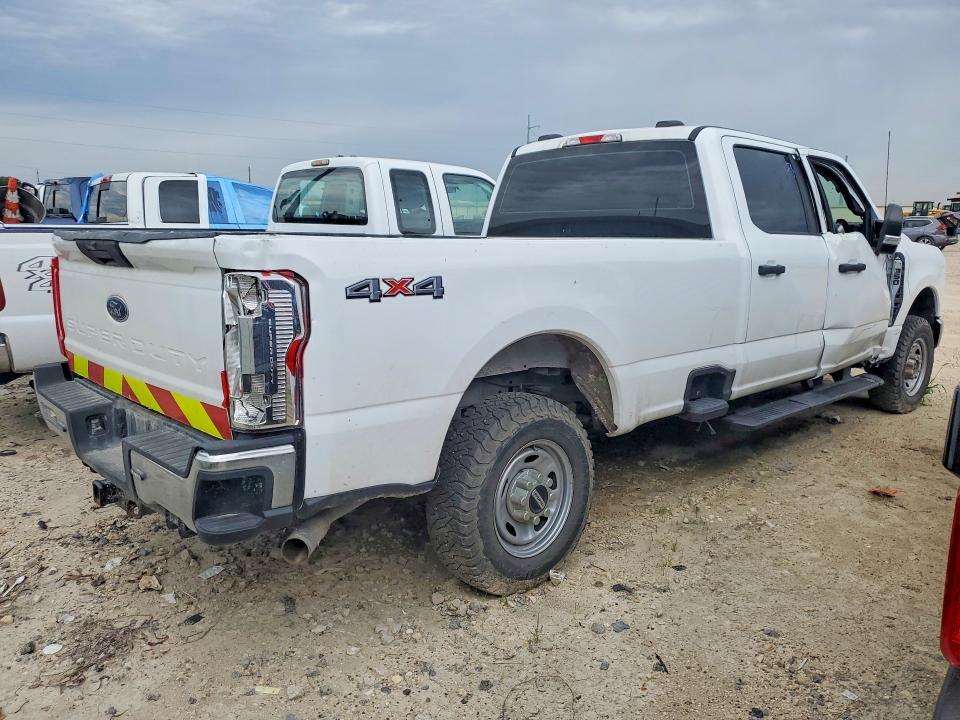 2023 Ford F350 Super Duty