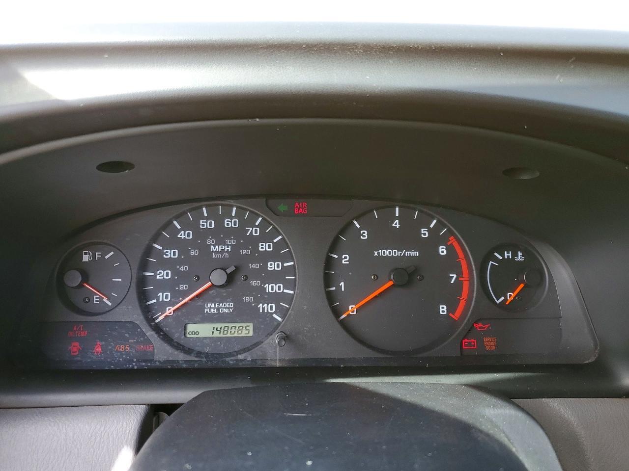 2000 Nissan Frontier XE