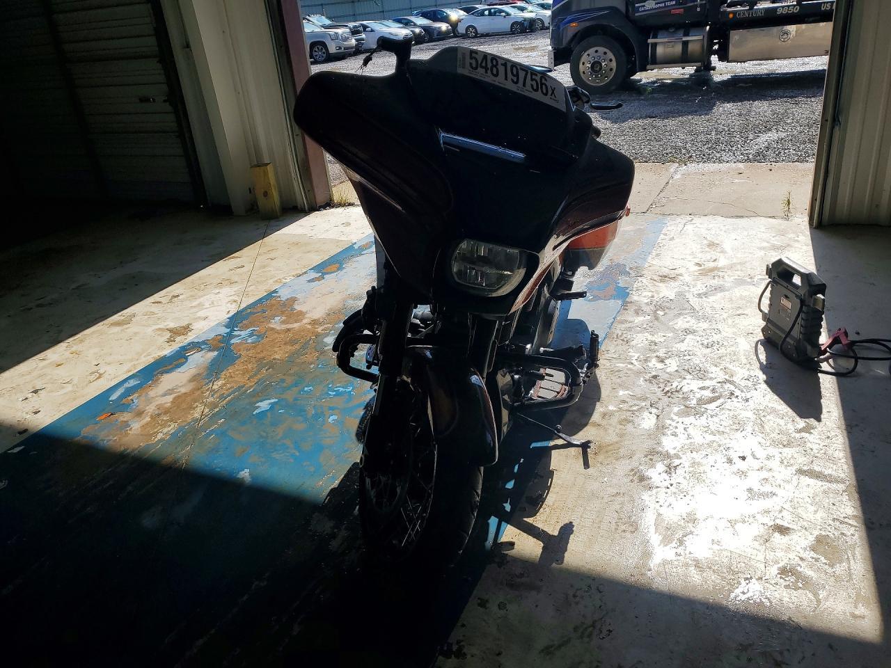 2023 Harley-Davidson Flhxse
