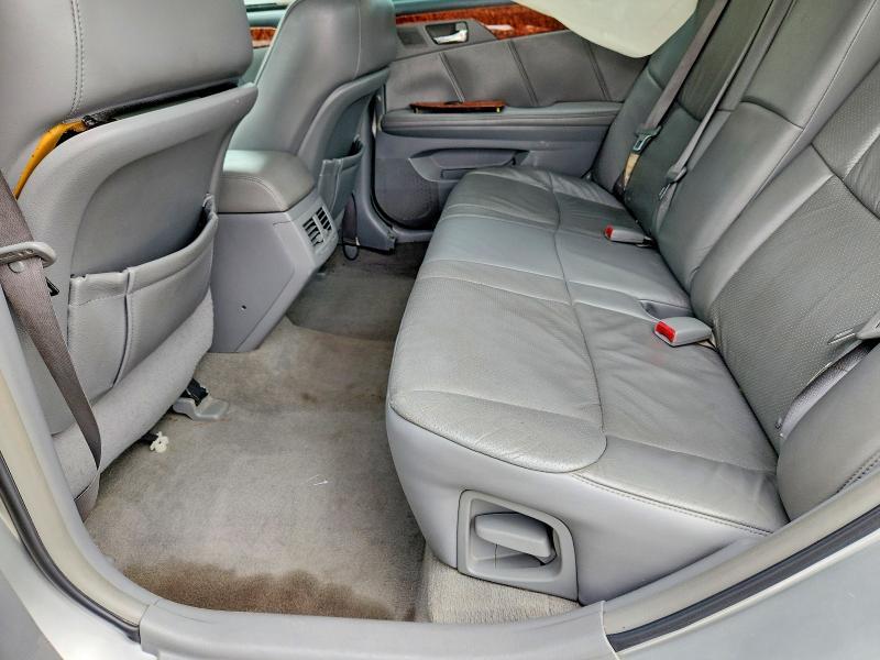 2005 Toyota Avalon Limited