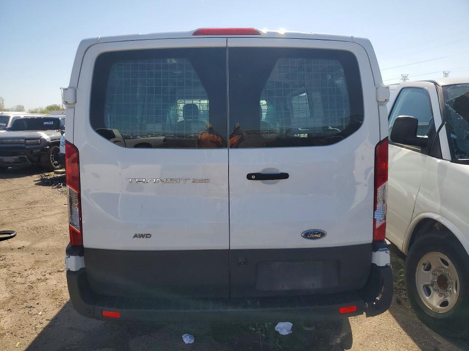 2021 Ford Transit 250 Delivery van