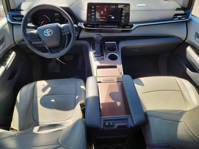 2023 Toyota Sienna le