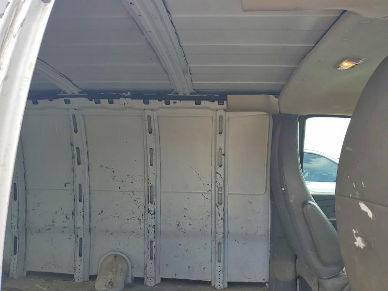 2011 Chevrolet Express G2500
